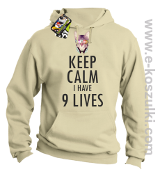 Keep Calm I Have 9 Lives CatDisco - bluza z kapturem beżowa