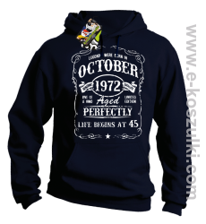 Legends were born in October Aged Perfectly Life Begins - z własną personalizacją - bluza z kapturem granatowa